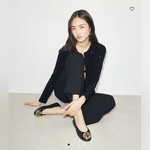 Tory Burch Reva Black Leather Flats with Gold Logo sz9